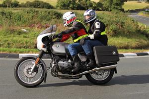 BMW R100